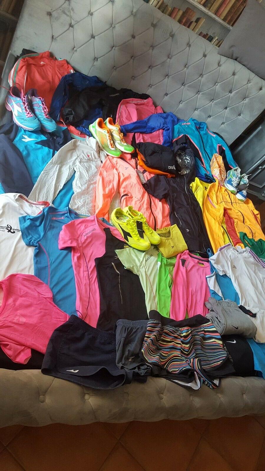 abbigliamento sportivo stock offerta nike adidas