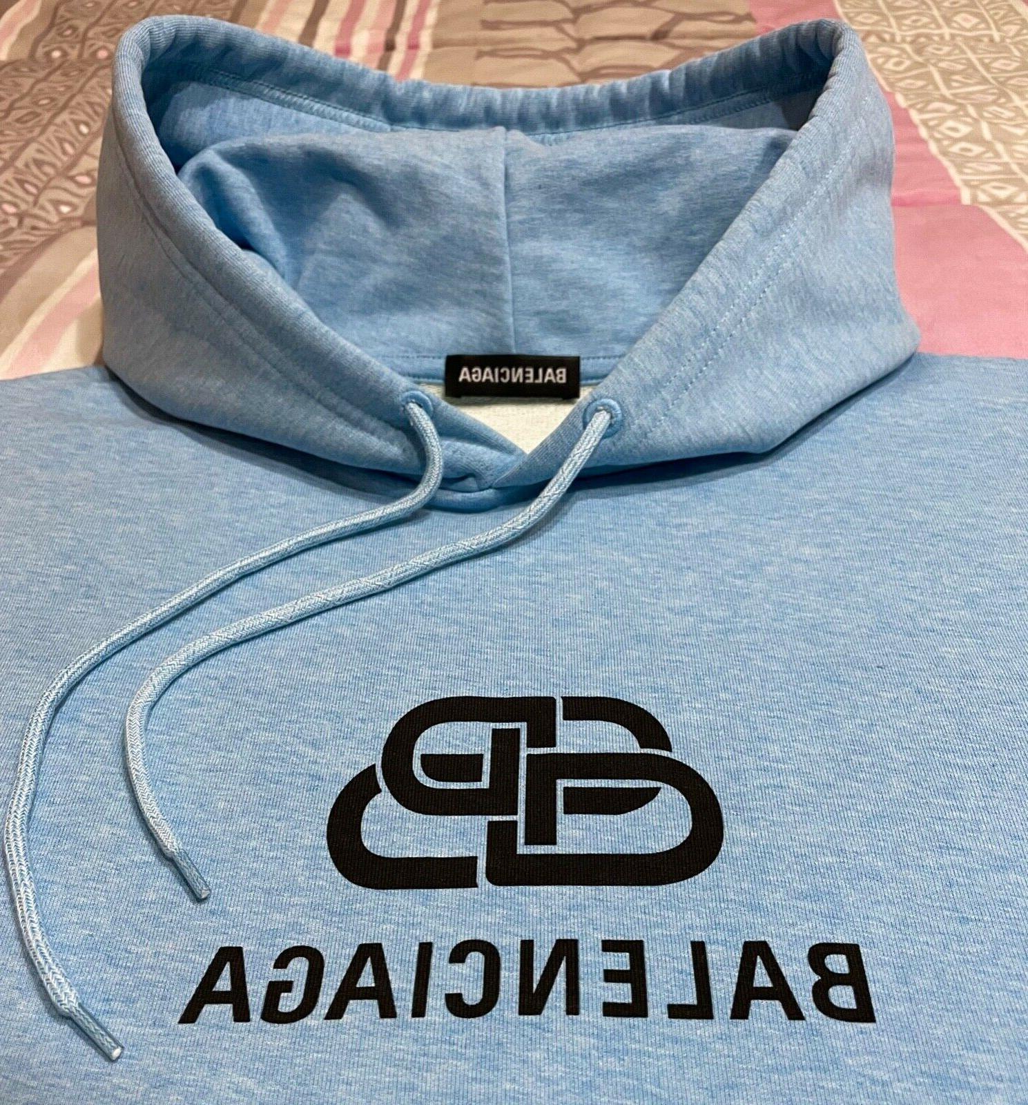 hoodie light blue logo bb size xs