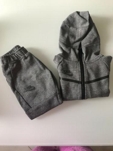 tuta completa bambino 2 anni tech fleece
