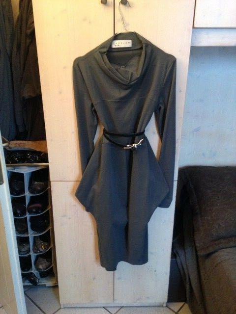 vestito asimmetrico felpa grigio scuro nuovo originale